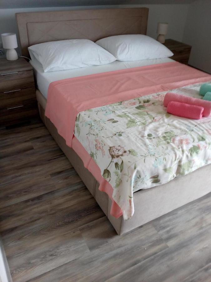 Tereza Apartman Obrovac Kültér fotó